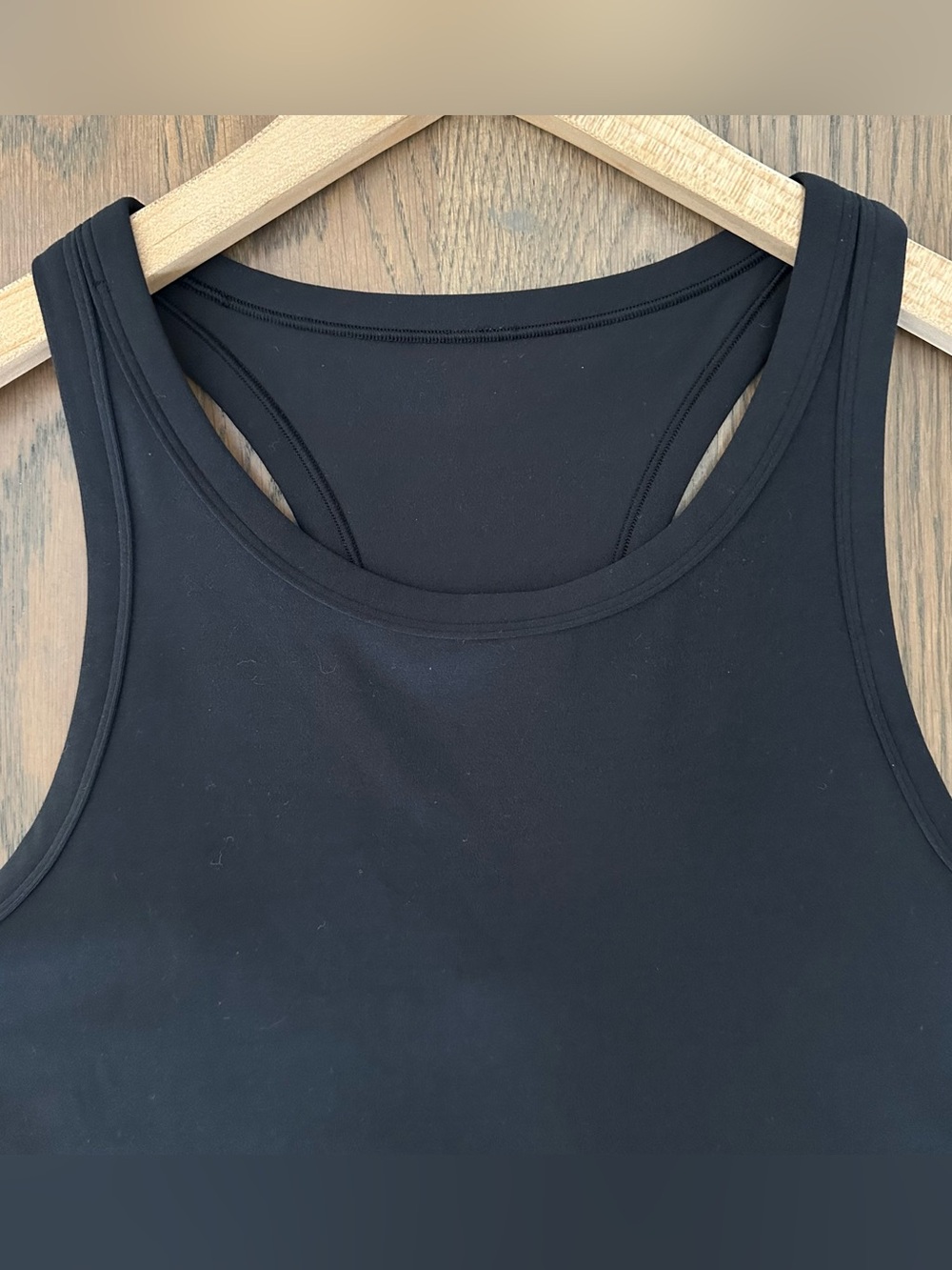 Lululemon Align Waist-Length Racerback Tank Top in Black Size 6 - Picture 3 of 9